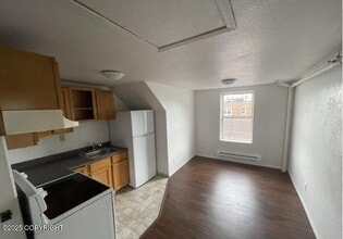 21 Creek St in Ketchikan, AK - Building Photo - Building Photo