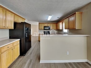 90 Adams Lake Ct in Lawrenceville, GA - Building Photo - Building Photo