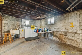 361 Washington St, Unit 3 in Somerville, MA - Foto de edificio - Building Photo