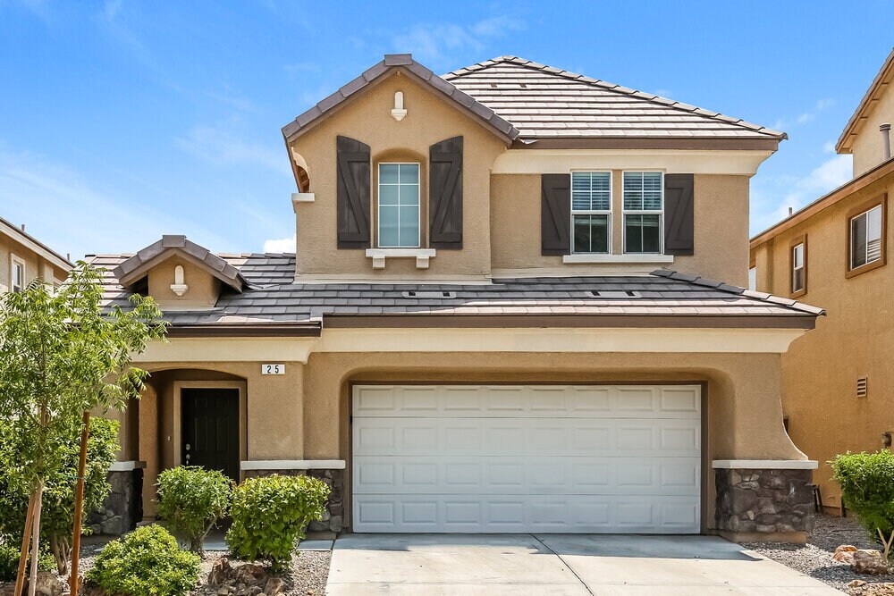 25 Yellow Peak Ave in North Las Vegas, NV - Building Photo