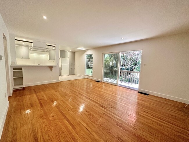property at 12 Presidio Ave
