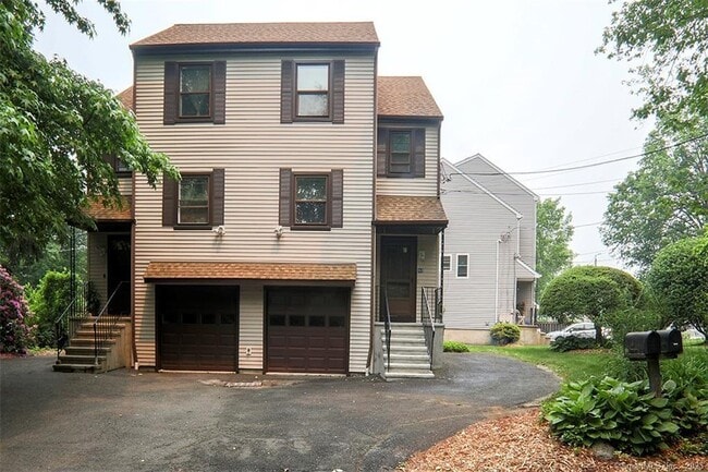 40 Howard Ave in Norwalk, CT - Building Photo - Building Photo
