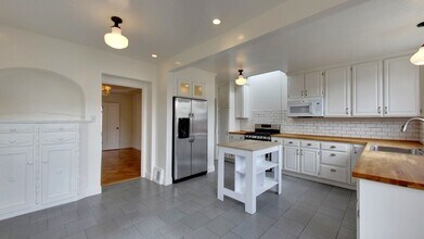 3070 24th Ave in San Francisco, CA - Building Photo - Building Photo