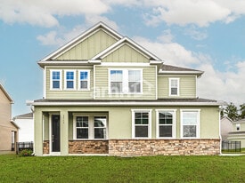 2508 Feather Crst Dr in St. Cloud, FL - Building Photo