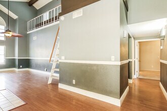 2033 N Sunset Dr in Chandler, AZ - Building Photo - Building Photo