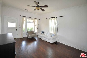 2315 2nd St in Santa Monica, CA - Building Photo - Building Photo