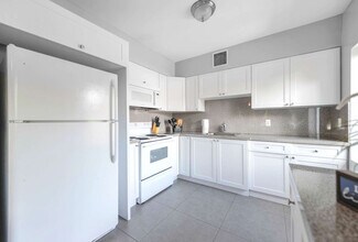 437 NE 69th St in Miami, FL - Building Photo - Building Photo