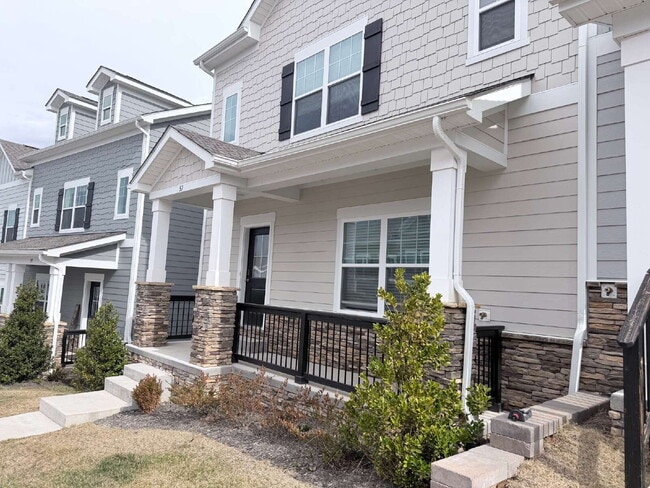 57 Walnut Springs Dr in Asheville, NC - Foto de edificio - Building Photo