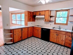 1321 Lakewood Dr in Fort Collins, CO - Building Photo - Building Photo