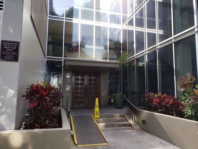 property at 1212 Punahou St