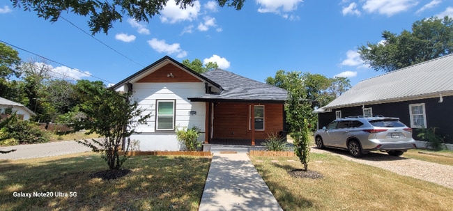 property at 1623 N 12th St