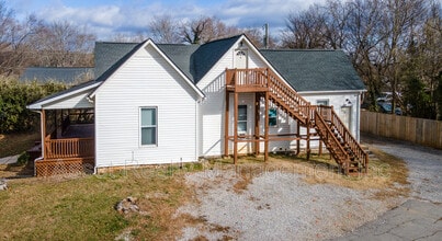 226 Lynnwood Dr in Knoxville, TN - Building Photo - Building Photo