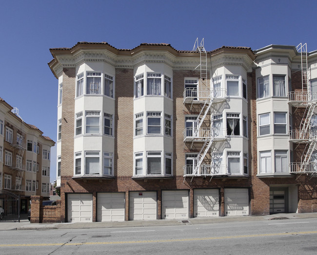 940 Bay St in San Francisco, CA - Building Photo - Building Photo