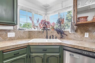 6737 N Harrison Ave in Fresno, CA - Building Photo - Building Photo