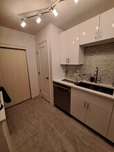 3164 SE Brook St in Stuart, FL - Building Photo - Building Photo