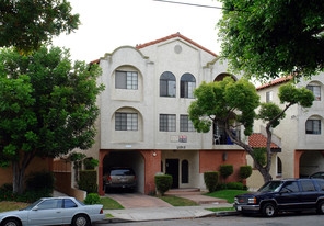 11702 York Ave Apartments