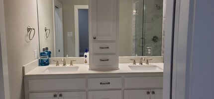 2116 Shea Rd in Dallas, TX - Building Photo - Building Photo