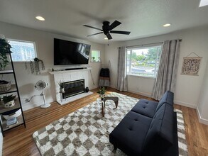 8342 Hillgrove St in Granite Bay, CA - Building Photo - Building Photo