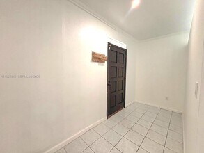 14402 SW 111th St in Miami, FL - Building Photo - Building Photo