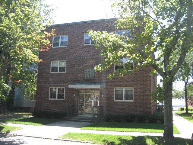 262-268 Ocean St in Lynn, MA - Foto de edificio