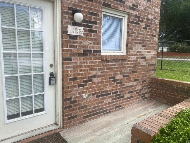 409 Garden Dr in Surfside Beach, SC - Building Photo - Building Photo