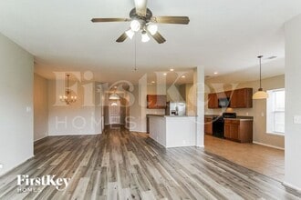 1106 Sun Prairie Dr in Houston, TX - Building Photo - Building Photo