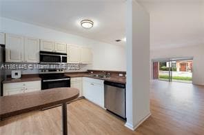 17347 NW 7th Ave in Miami Gardens, FL - Building Photo