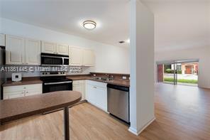 17347 NW 7th Ave in Miami Gardens, FL - Building Photo