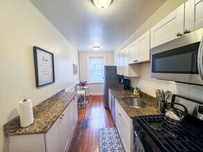 90 Kilsyth Rd, Unit 37 in Boston, MA - Building Photo - Building Photo
