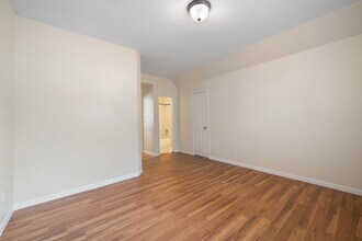 6026 Briar Hill Ct in Sugar Land, TX - Building Photo - Building Photo