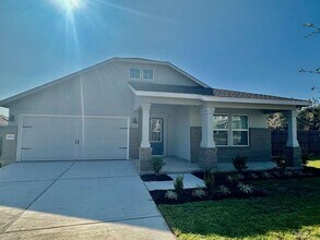 4104 Home Pl Rd in Andice, TX - Building Photo - Building Photo