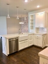 203 N Powderhorn Dr in Fayetteville, AR - Foto de edificio - Building Photo