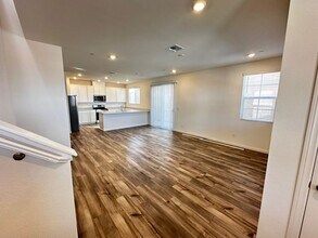 3540 Dimora St in Henderson, NV - Foto de edificio - Building Photo
