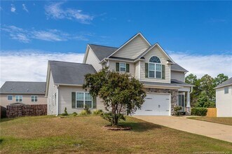 573 Wedgefield Dr in Raeford, NC - Building Photo - Building Photo