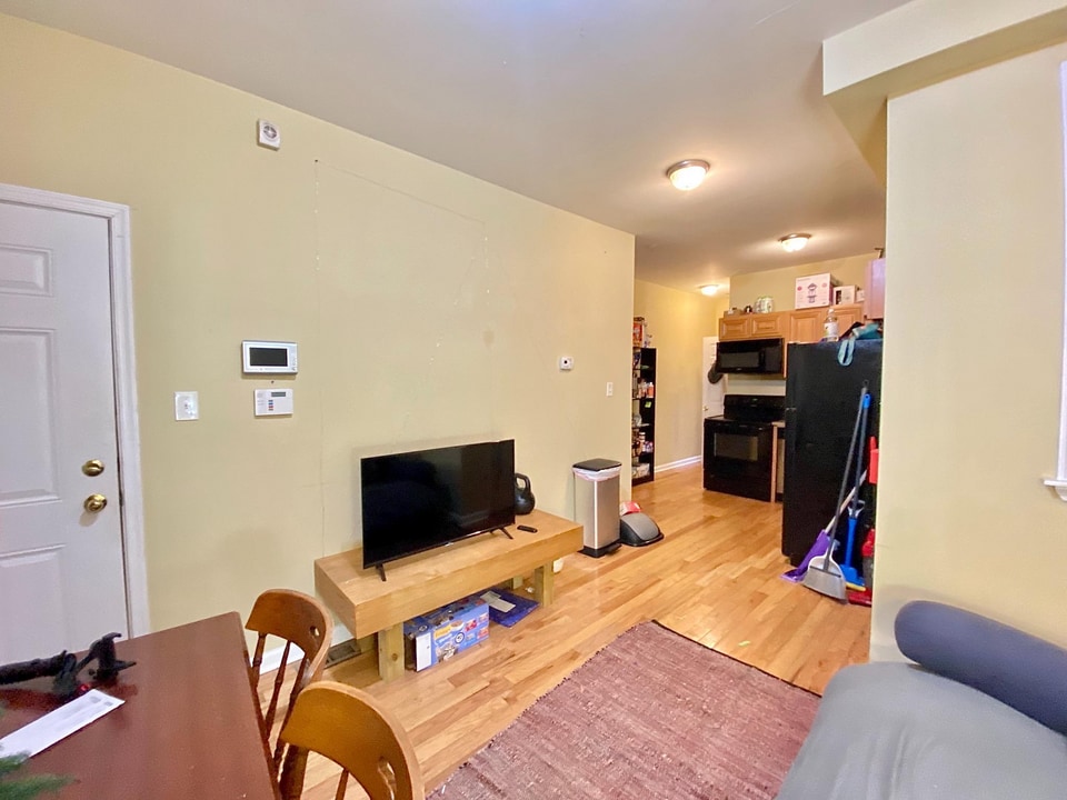 1838 N Bouvier St, Unit #A Photo