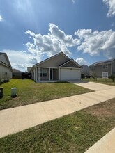 4756 Silent Creek Ln in Tallahassee, FL - Building Photo - Building Photo