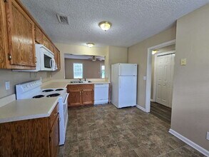 2100 Ringgold Ct in Clarksville, TN - Building Photo - Building Photo