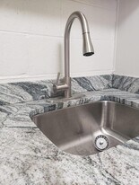 911 Rogers Plz, Unit 1124