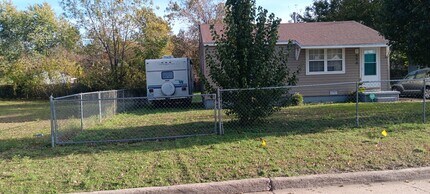548 E Woodrow St in Tulsa, OK - Building Photo - Building Photo