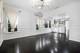 6685 W 5th St in Los Angeles, CA - Foto de edificio - Building Photo