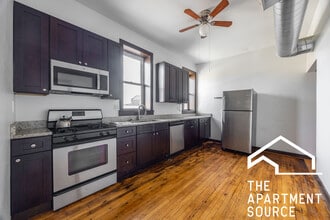 3117 S Morgan St, Unit 2 in Chicago, IL - Foto de edificio - Building Photo