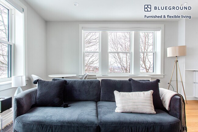 123 Highland Ave in Somerville, MA - Building Photo - Building Photo