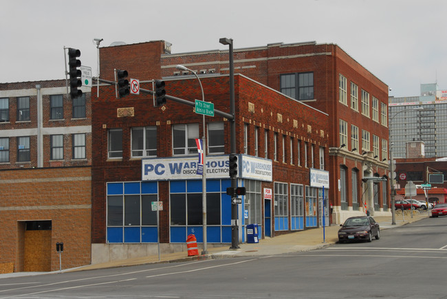 Buick Lofts in Kansas City, MO - Building Photo - Building Photo