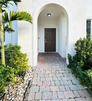 12430 SW 50th St in Miramar, FL - Building Photo