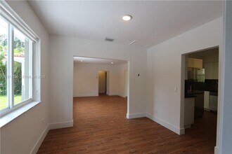 2436 SW 19th Ave in Miami, FL - Building Photo - Building Photo