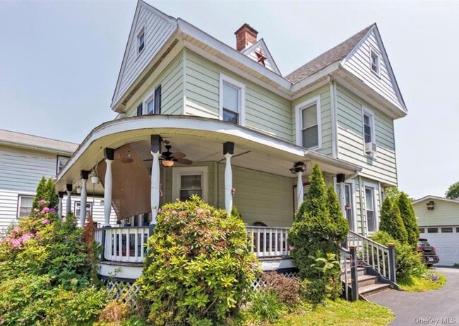 184 Highland Ave in Middletown, NY - Building Photo - Building Photo