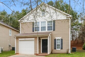 1907 Dunsmore Ln in Waxhaw, NC - Building Photo - Building Photo
