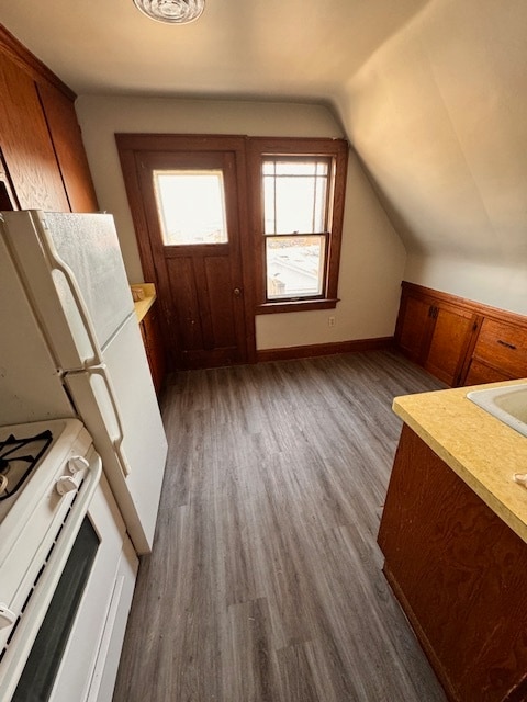 property at 2229 Blake Ave