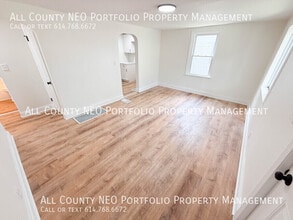 560 Trevitt St in Columbus, OH - Building Photo - Building Photo