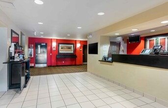 Furnished Studio-Fremont - Warm Springs in Fremont, CA - Foto de edificio - Building Photo